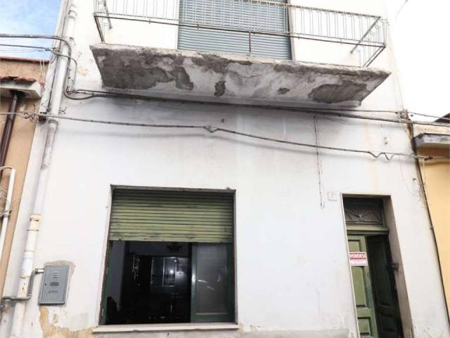 Casa indipendente in vendita a Santa Venerina CT