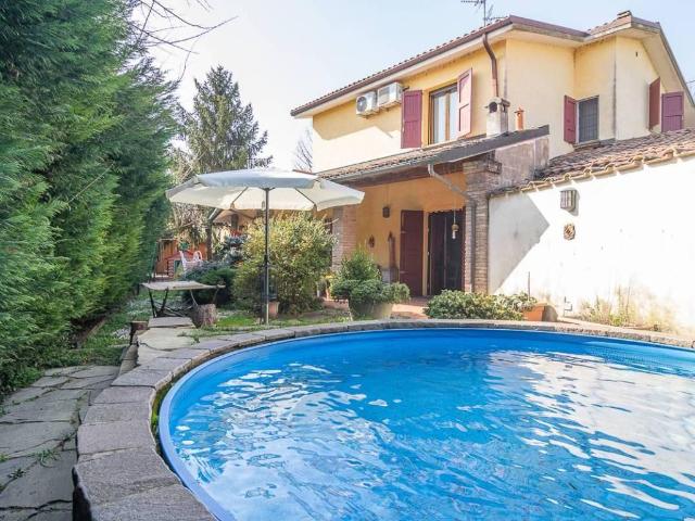 Casa indipendente in vendita a Sant'Agata Bolognese BO