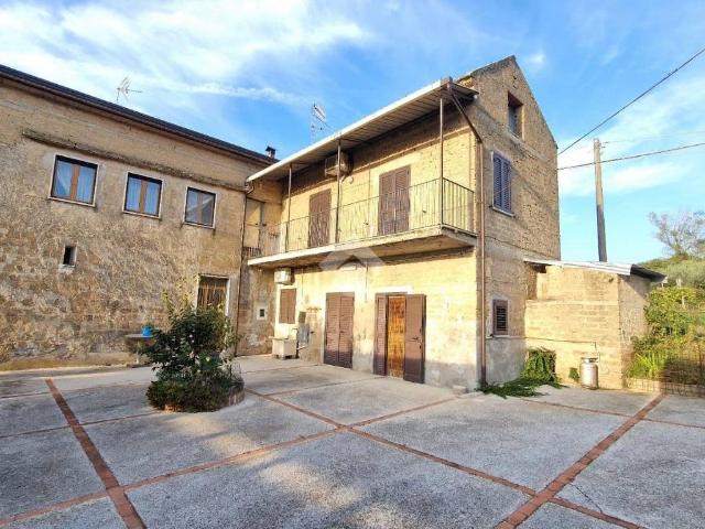 Casa indipendente in vendita a Sant'Agata de' Goti BN