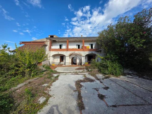 Casa indipendente in vendita a Sant'Agata de' Goti BN