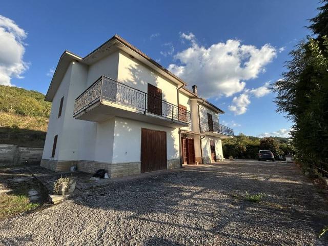 Casa indipendente in vendita a Sant'Angelo dei Lombardi AV