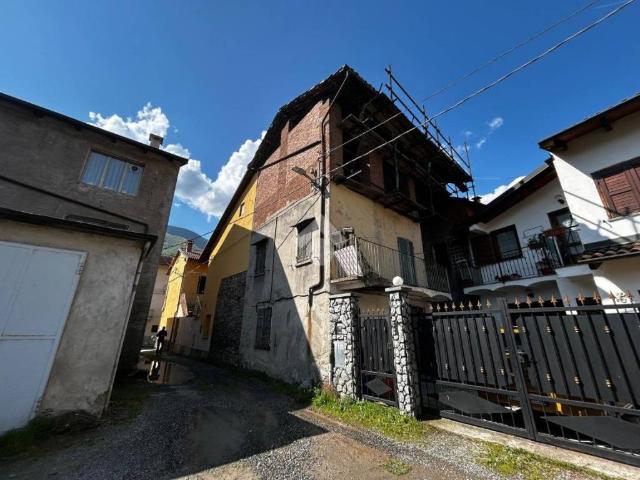 Casa indipendente in vendita a Sant'Antonino di Susa TO