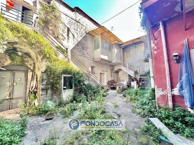 Casa indipendente in vendita a Sant'Antimo NA