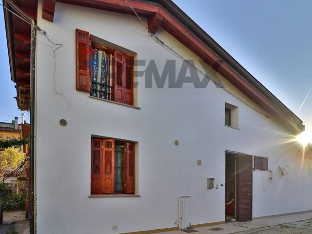 Casa indipendente in vendita a Sant'Ilario D'Enza