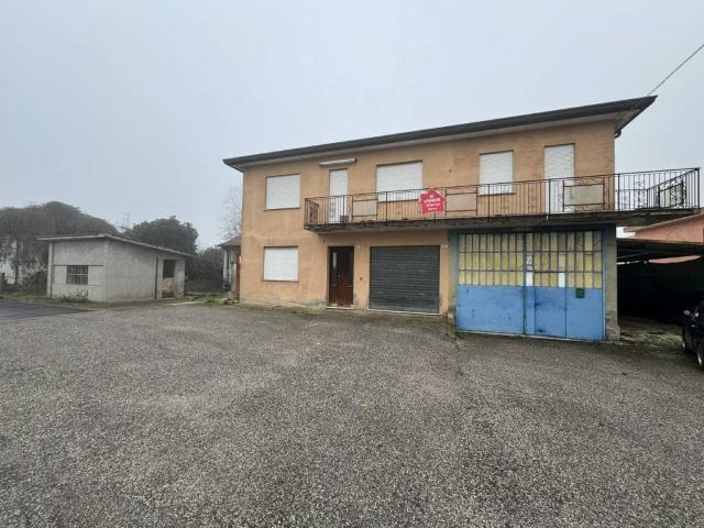 Casa indipendente in vendita a Sant'Urbano PD