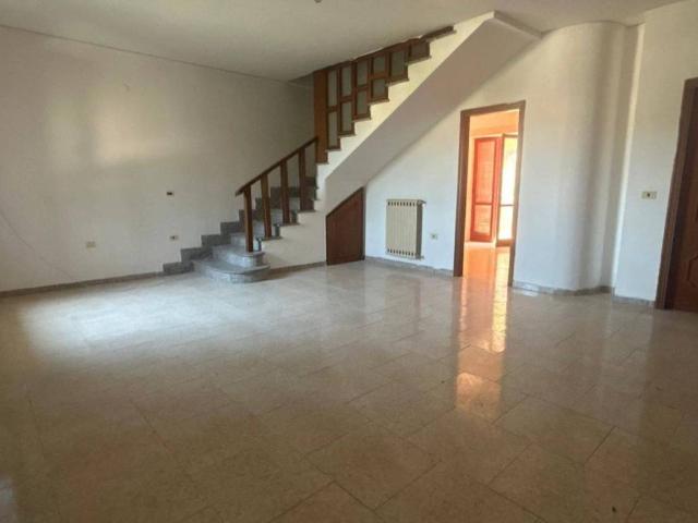 Casa indipendente in vendita a Sapri SA