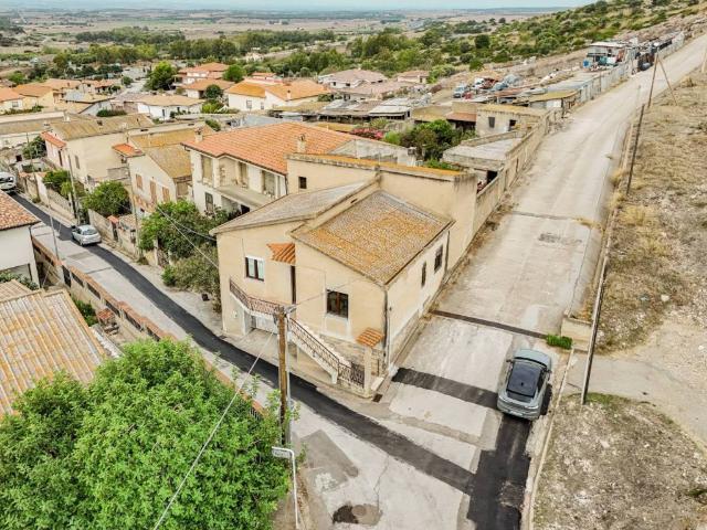 Casa indipendente in vendita a Sardara SU