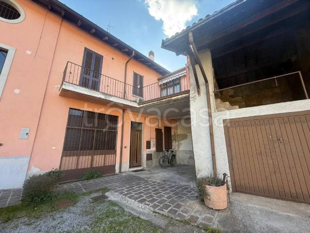Casa indipendente in vendita a Saronno via San Cristoforo