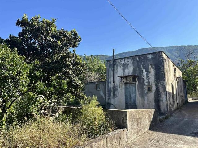 Casa indipendente in vendita a Sarno SA