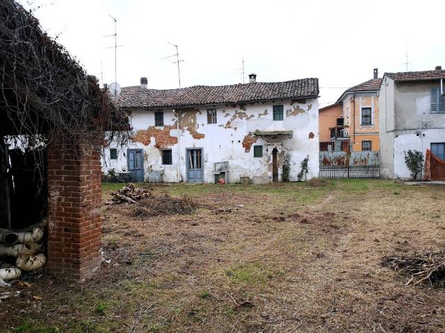 Casa indipendente in vendita a Sartirana Lomellina PV
