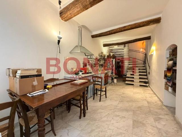 Casa indipendente in vendita a Sarzana SP