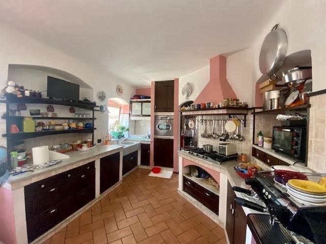 Casa indipendente in vendita a Sarzana SP