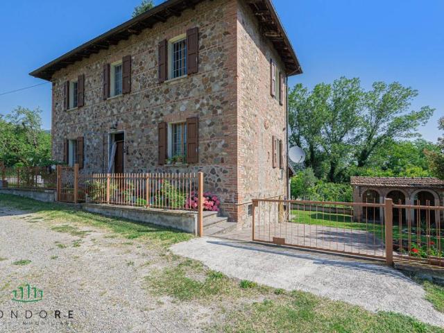Casa indipendente in vendita a Sasso Marconi BO