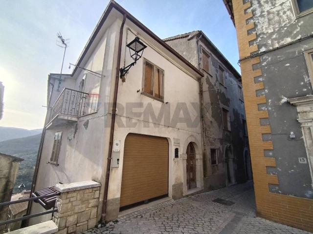 Casa indipendente in vendita a Sassinoro