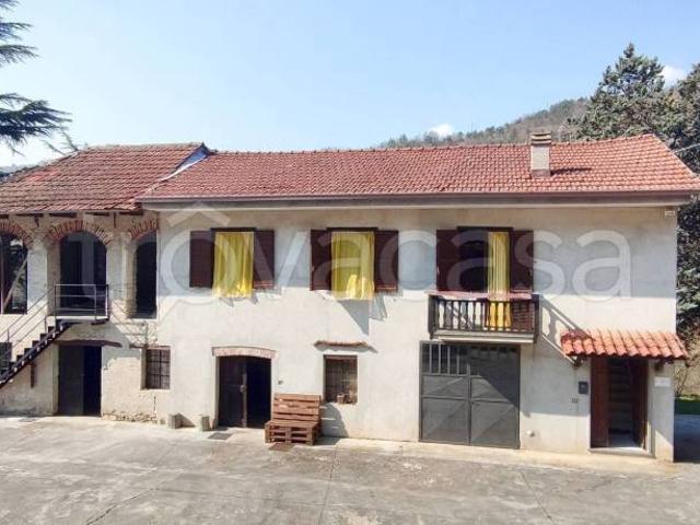 Casa indipendente in vendita a Scaletta Uzzone, Castelletto Uzzone
