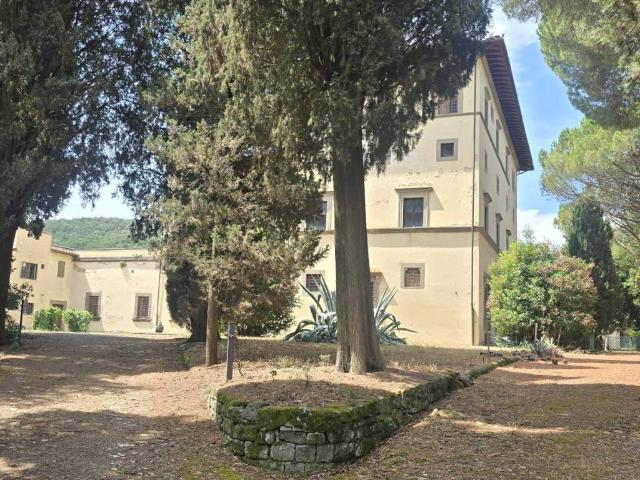 Casa indipendente in vendita a Scandicci FI