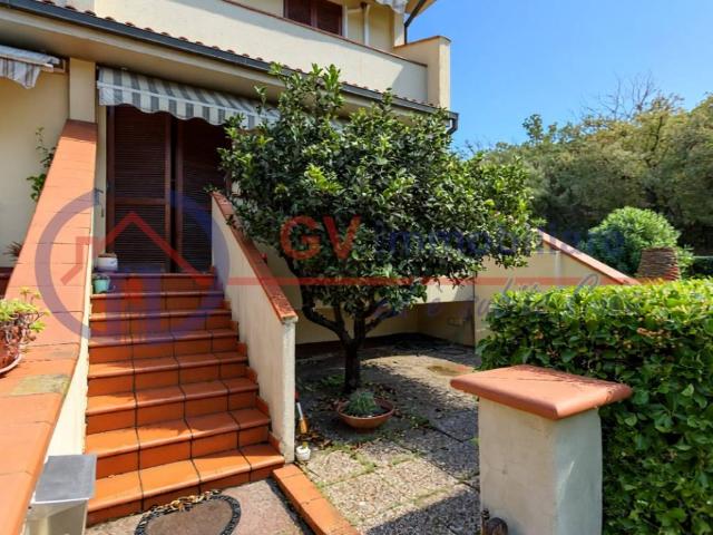 Casa indipendente in vendita a Scarlino GR