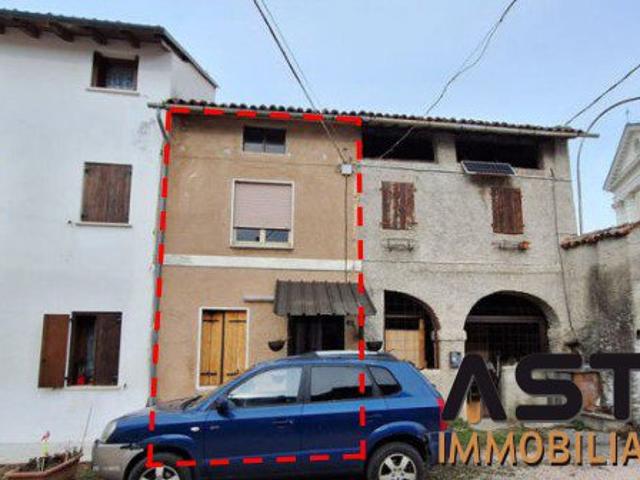 Casa indipendente in vendita a Schio