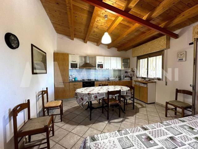 Casa indipendente in vendita a Scicli RG