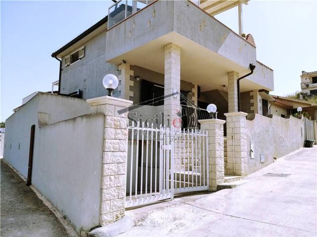 Casa indipendente in vendita a Scicli