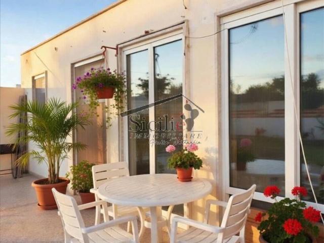 Casa indipendente in vendita a Scicli