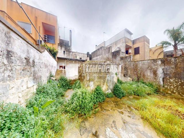 Casa indipendente in vendita a Scorrano LE