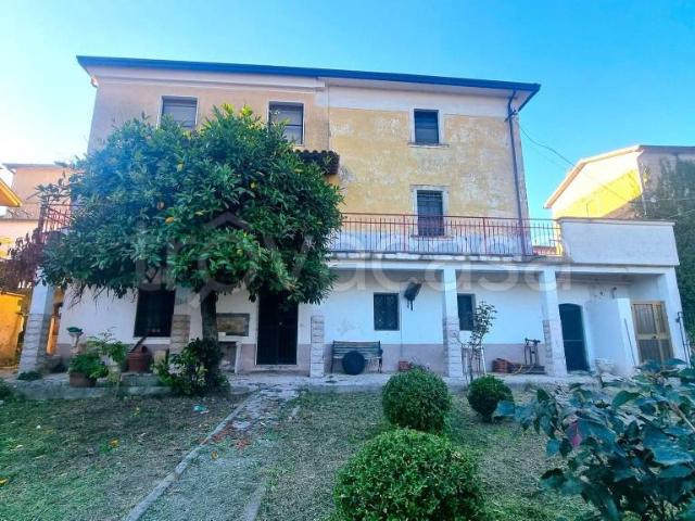 Casa indipendente in vendita a Settefrati via Pietrafitta