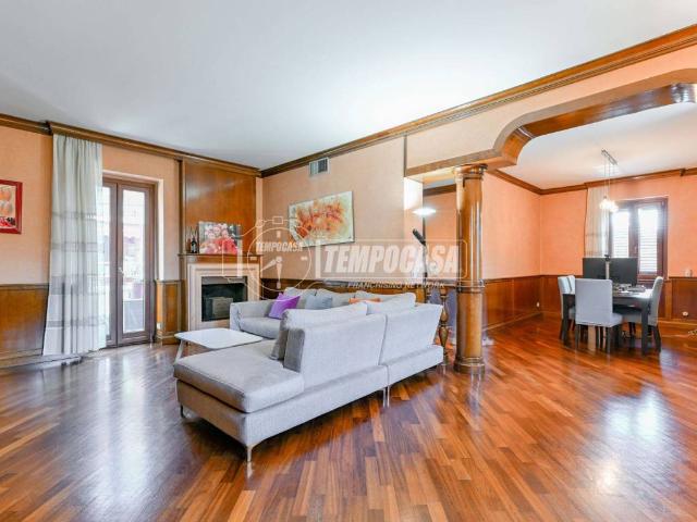 Casa indipendente in vendita a Segrate MI