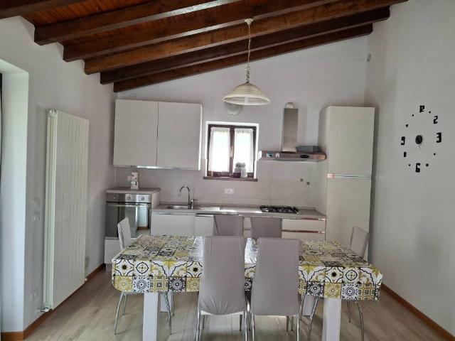 Casa indipendente in vendita a Selvino BG