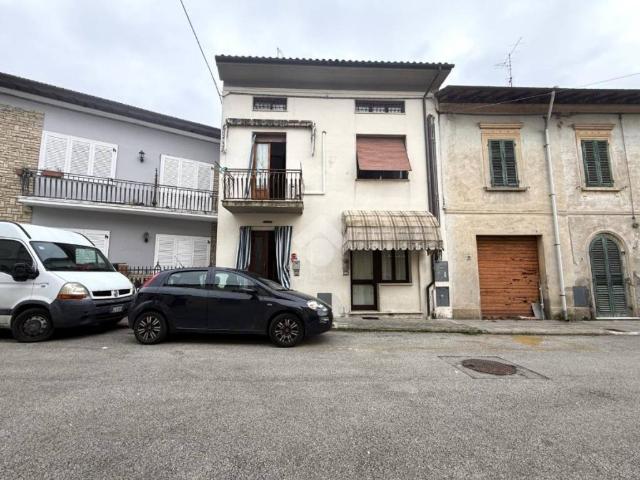 Casa indipendente in vendita a Serravalle Pistoiese PT