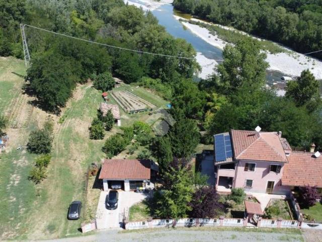 Casa indipendente in vendita a Serravalle Scrivia via Pieve, 4