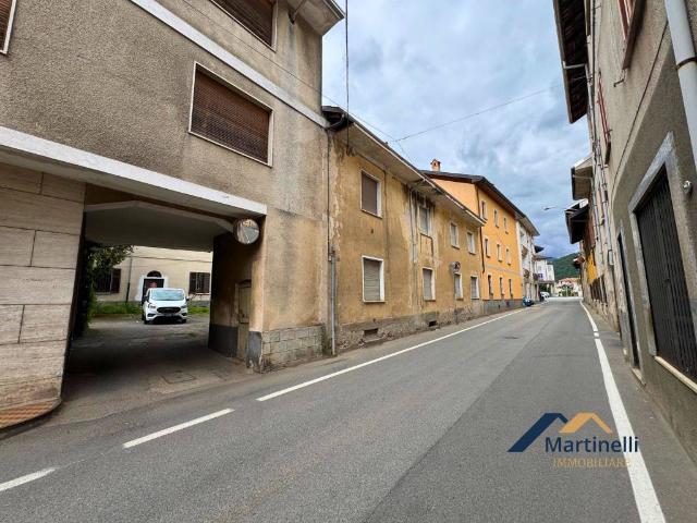 Casa indipendente in vendita a Serravalle Sesia VC