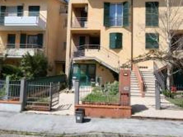 Casa indipendente in vendita a Serra de' Conti AN