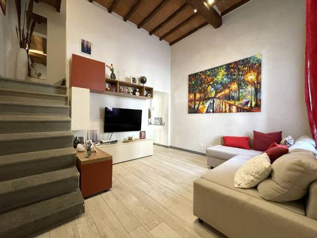 Casa indipendente in vendita a Sesto Fiorentino FI