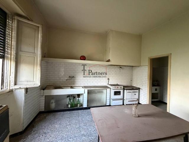 Casa indipendente in vendita a Sesto Fiorentino FI