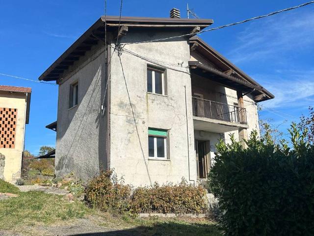 Casa indipendente in vendita a Sestola MO