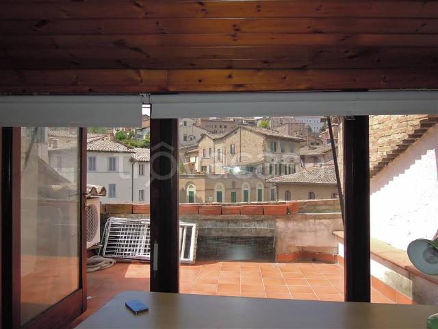 Casa indipendente in vendita a Siena, San Domenico Fontebranda