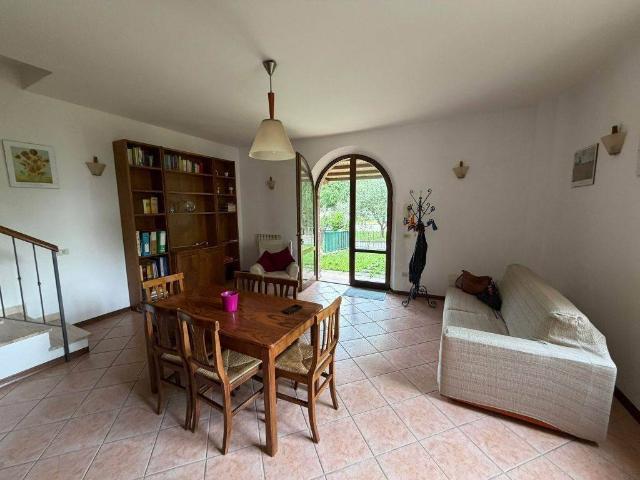 Casa indipendente in vendita a Siena SI