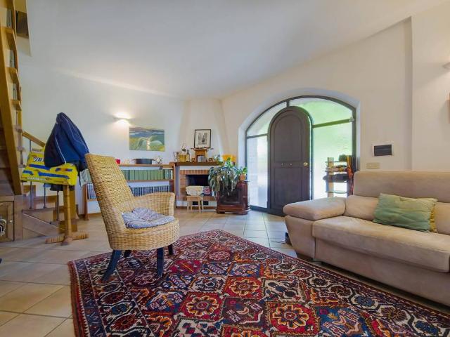 Casa indipendente in vendita a Siena SI