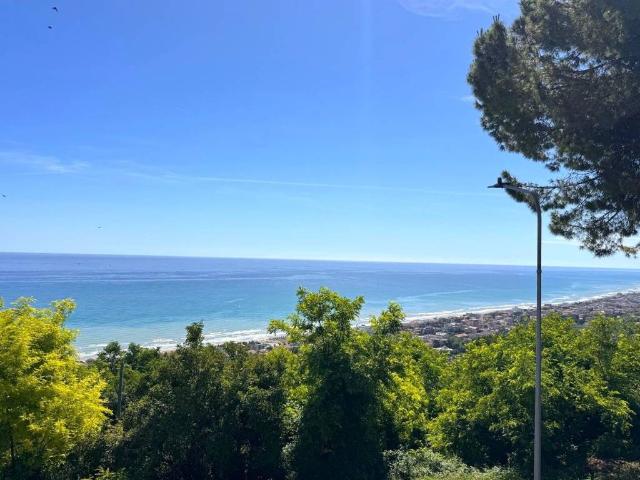Casa indipendente in vendita a Silvi TE