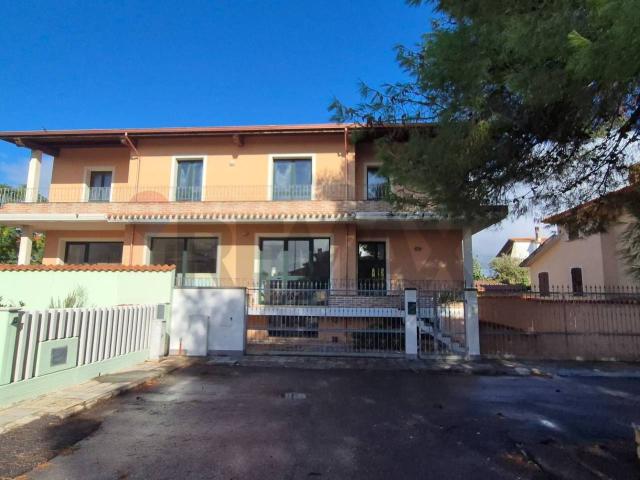 Casa indipendente in vendita a Simaxis