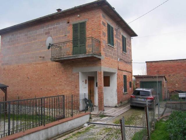 Casa indipendente in vendita a Sinalunga SI