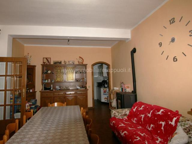 Casa indipendente in vendita a Sinalunga