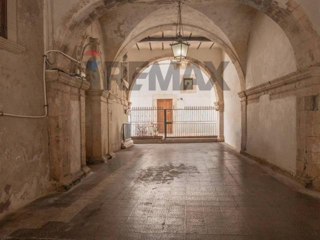 Casa indipendente in vendita a Siracusa