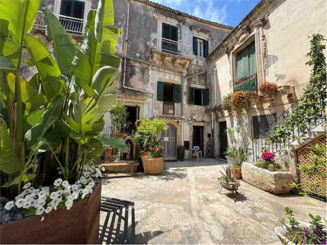 Casa indipendente in vendita a Siracusa SR