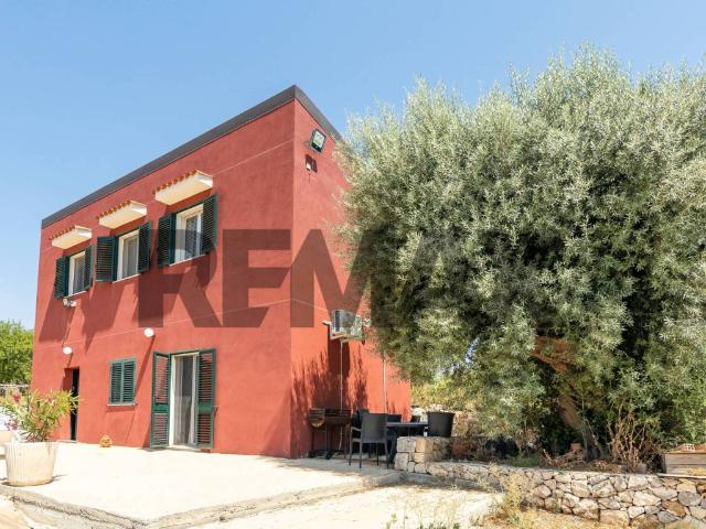 Casa indipendente in vendita a Siracusa SR