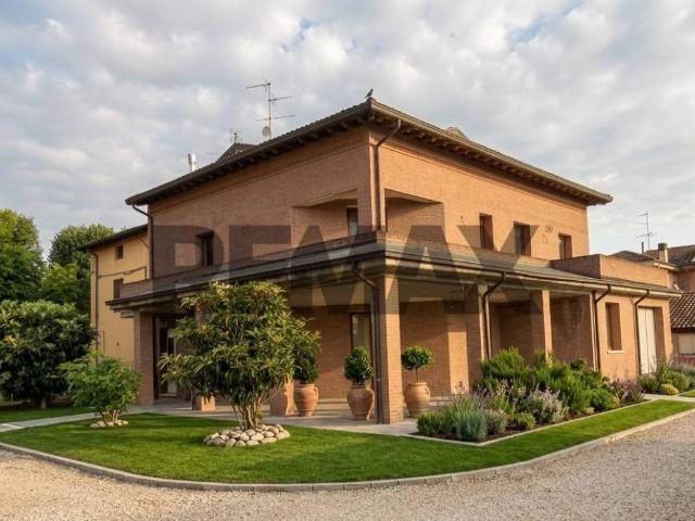 Casa indipendente in vendita a Sissa Trecasali strada torricella, 32