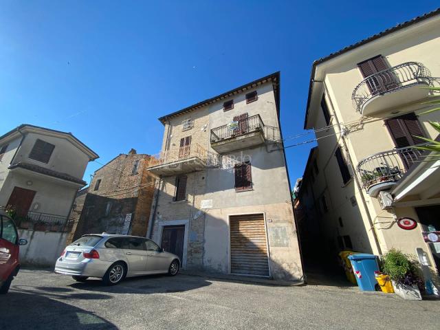 Casa indipendente in vendita a Spinetoli, Capoluogo Centro storico