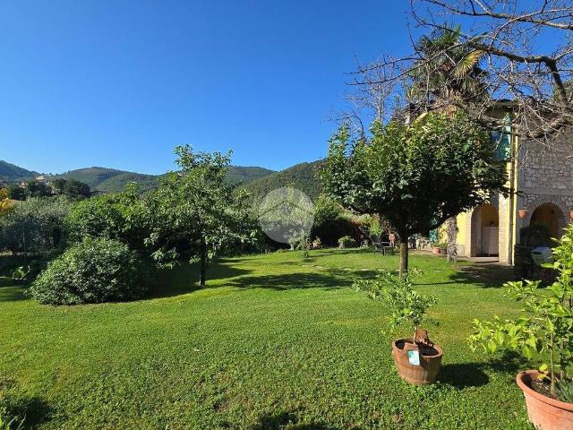 Casa indipendente in vendita a Spoleto PG