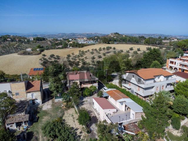 Casa indipendente in vendita a Spoltore